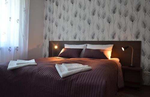 Plunge Apartment | NG Apartments
