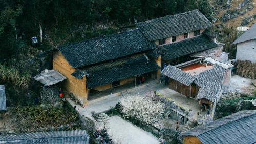Dong Van House | Nhà Cổ Lao Xa Homestay Hmong & Bungalow air conditioner