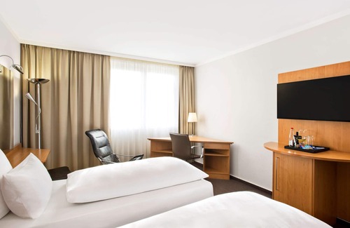 Raunheim Hotel | NH Frankfurt Airport West
