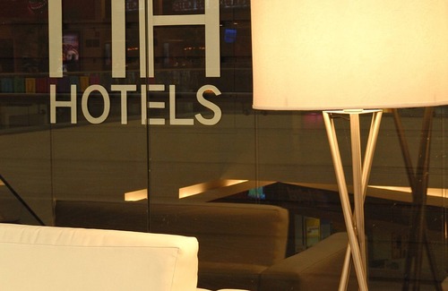Jeronimos Hotel | NH Madrid Atocha