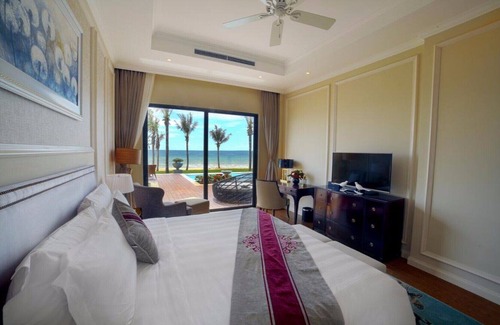 Cam Lam Villa | Nha Trang Long Beach Villas