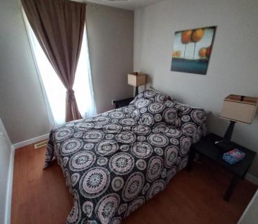 Silvertown Apartment | Niagara Falls Dream Family Retreat
