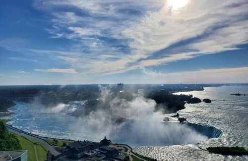 Fallsview Hotel | Niagara Falls Marriott on the Falls