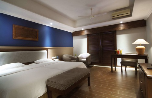 Parapat Hotel | Niagara Hotel Lake Toba & Resorts