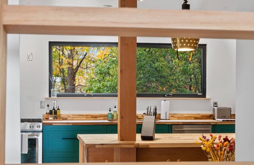 Beamsville House | Niagara Wine Country A-Frame