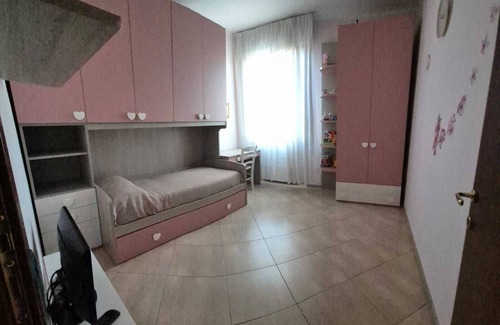 Scandicci Apartment | Nice 2-bedroom apartment with WiFi in Scandicci ideal for families and friends