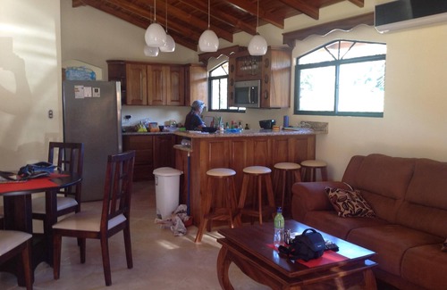 Samara House | NICE 3 BEDROOM MODERN HOUSE WITH POOL