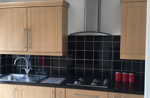 Basildon House | Nice 4 Bed house near Basildon Town Centre sleeps 8