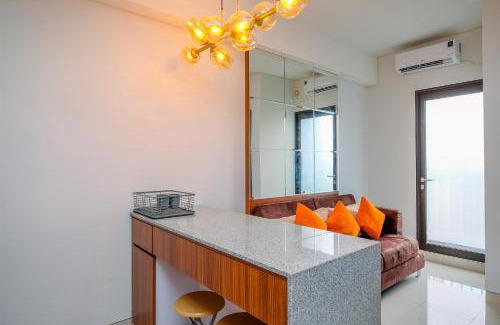 Pinang Apartment | Nice and Comfort 2BR Apartment at Transpark Cibubur By Travelio