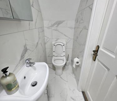 Carshalton Central Apartment | Nice and Cosy One Bed Flat