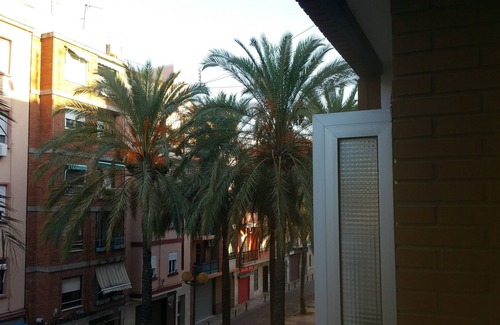 Poblats Maritims Apartment | Nice and large apartment 3 bedrooms and 1 living room complete with WIFI.