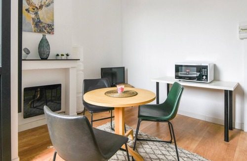 Fives Apartment | Nice and modern duplex at the foot of the metro in Lille Fives - Welkeys