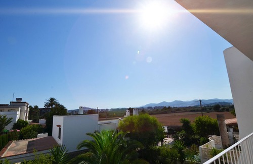 Cap Martinet Apartment | Nice and quiet apartments located 100 meters from the beach