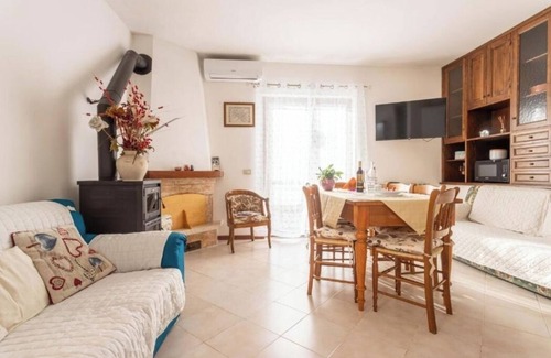 Sasso d'Ombrone Apartment | NICE AND QUIET APARTMENT SUITABLE FOR FAMILIES.