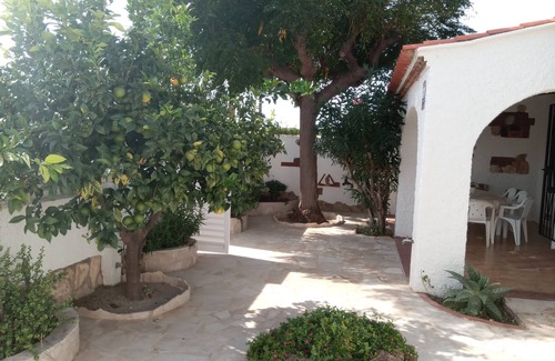Miami Platja House | Nice and relax Mediterranean villa with free wifi