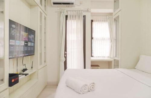 Depok Apartment | Nice and Simply Look Studio Transpark Cibubur Apartment By Travelio