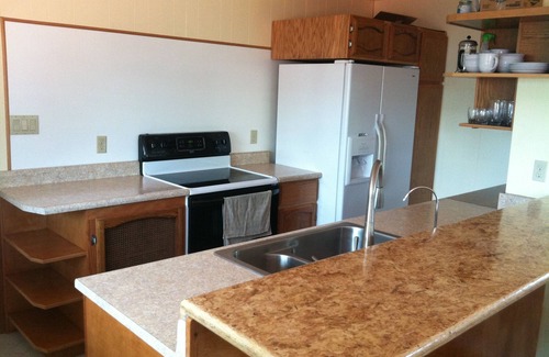 Hilo Apartment | Nice and Spacious Studio Apartment On The Large Golf Course In Hilo