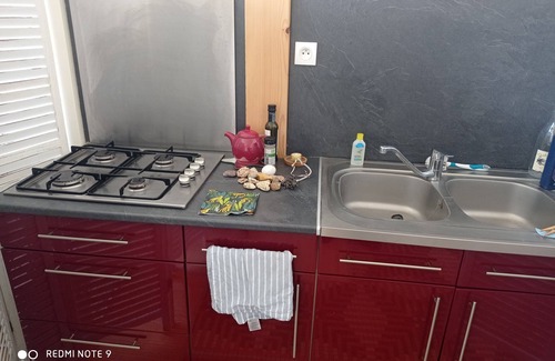 Saint-Michel-en-Greve Apartment | Nice apartment facing the large beach and sunsets