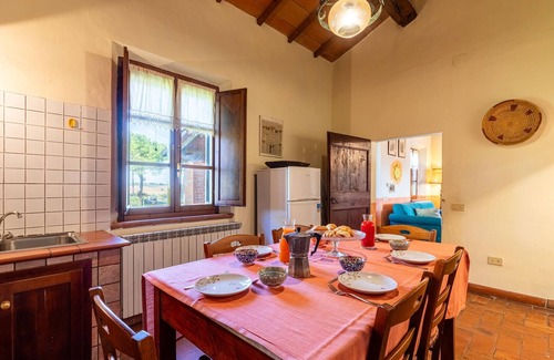 Castiglione del Lago Apartment | Nice apartment in Castiglione del Lago
