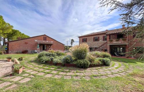 Castiglione del Lago Apartment | Nice Apartment In Castiglione Del Lago