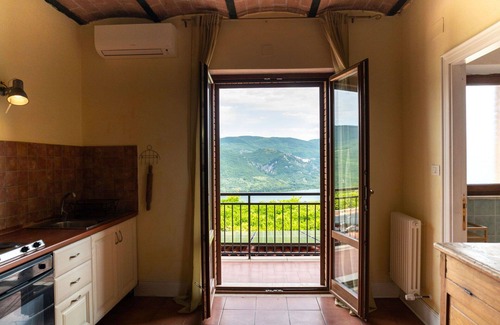 Villa Santa Maria Apartment | Nice apartment for 4 people with WIFI, pool, A/C, TV, balcony and pets allowed