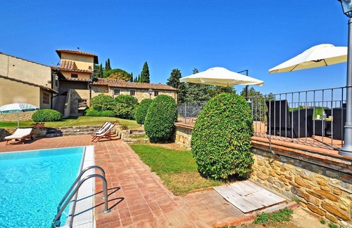 San Casciano in Val di Pesa Apartment | Nice apartment with WIFI, pool, A/C, TV, pets allowed and parking, close to Greve In Chianti