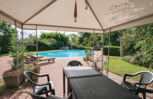 Pontecchio Polesine Apartment | Nice apartment in Pontecchio Pol. (RO)