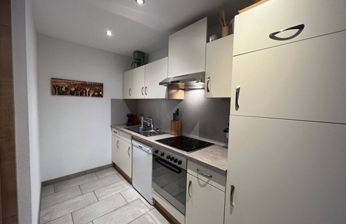 Gries Apartment | Nice apartment for 4 people with WIFI, TV and patio