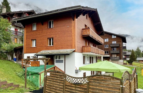 Graechen Apartment | Nice apartment for 4 guests with WIFI, TV, patio, panoramic view and parking