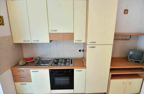 Silvi Apartment | Nice apartment for 4 guests with WIFI, TV, terrace, pets allowed and parking