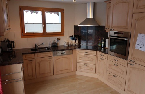 Riom-Parsonz Apartment | Nice apartment for 4 people with WIFI, TV, terrace, pets allowed, panoramic view and parking