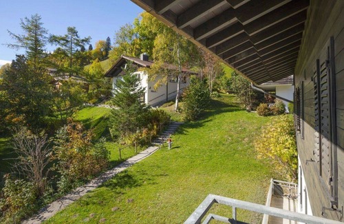 Saanenmoeser Apartment | Nice apartment for 4 people with WIFI, balcony and parking