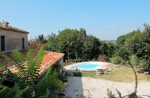 Granarola Apartment | Nice apartment for 4 people with pool, A/C, WIFI, TV, patio, pets allowed and parking