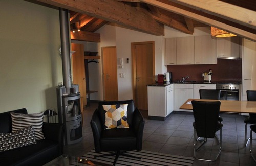 Adelboden Apartment | Nice apartment for 5 people with WIFI, TV and balcony