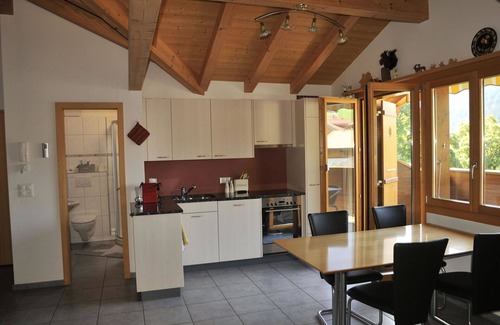 Adelboden Apartment | Nice apartment for 5 people with WIFI, TV and balcony