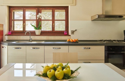 Sorico Apartment | Nice apartment for 5 guests with WIFI, TV, patio, pets allowed and parking