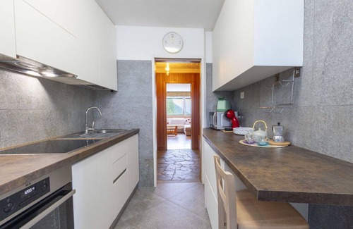 Madesimo Apartment | Nice apartment for 6 people with WIFI, TV, balcony and parking