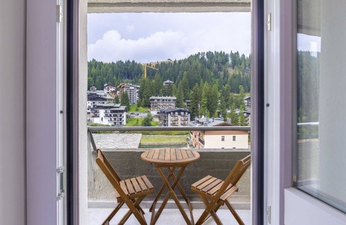 Madesimo Apartment | Nice apartment for 6 people with WIFI, TV, balcony and parking