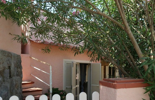 Cavo Apartment | Nice apartment for 6 people with WIFI, TV, pets allowed and parking