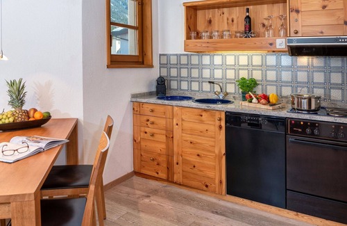 Lenzerheide Apartment | Nice apartment for 4 guests with TV and balcony