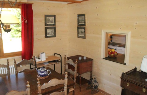 Zweisimmen Apartment | Nice apartment for 6 people with WIFI and balcony