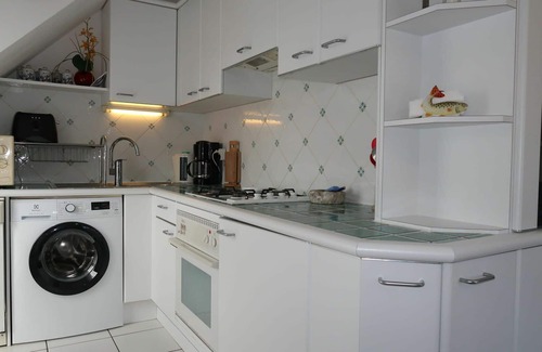 Pont-l'Abbe Apartment | Nice apartment for 4 people with WIFI, TV, terrace and parking
