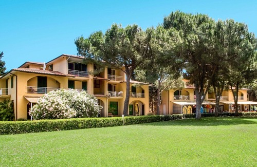 Lacona Apartment | Nice apartment for 4 guests with A/C, WIFI, TV, balcony and parking