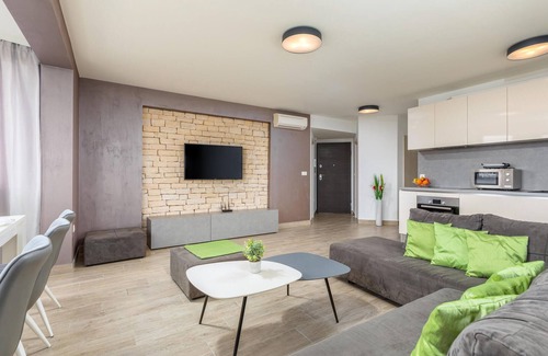 Pjescana Uvala Apartment | Nice apartment in Pjescana Uvala