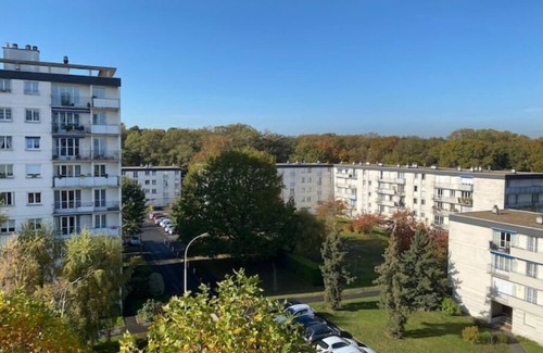 Tours Apartment | Nice apartment in a quiet area