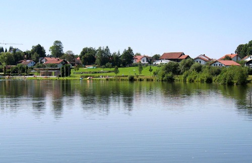 Waldkirchen House | Nice apartment in villa for 4 guests with TV, terrace, pets allowed and parking