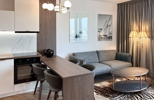 Srodmiescie Apartment | Nice apartment in Gdynia with kitchen
