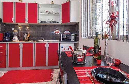Baric Draga Apartment | Nice apartment in Karlobag with WiFi