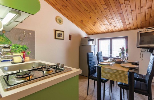 Pomer Apartment | Nice apartment in Pula with WiFi