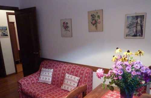 Courmayeur Apartment | Nice apartment in the central via Roma